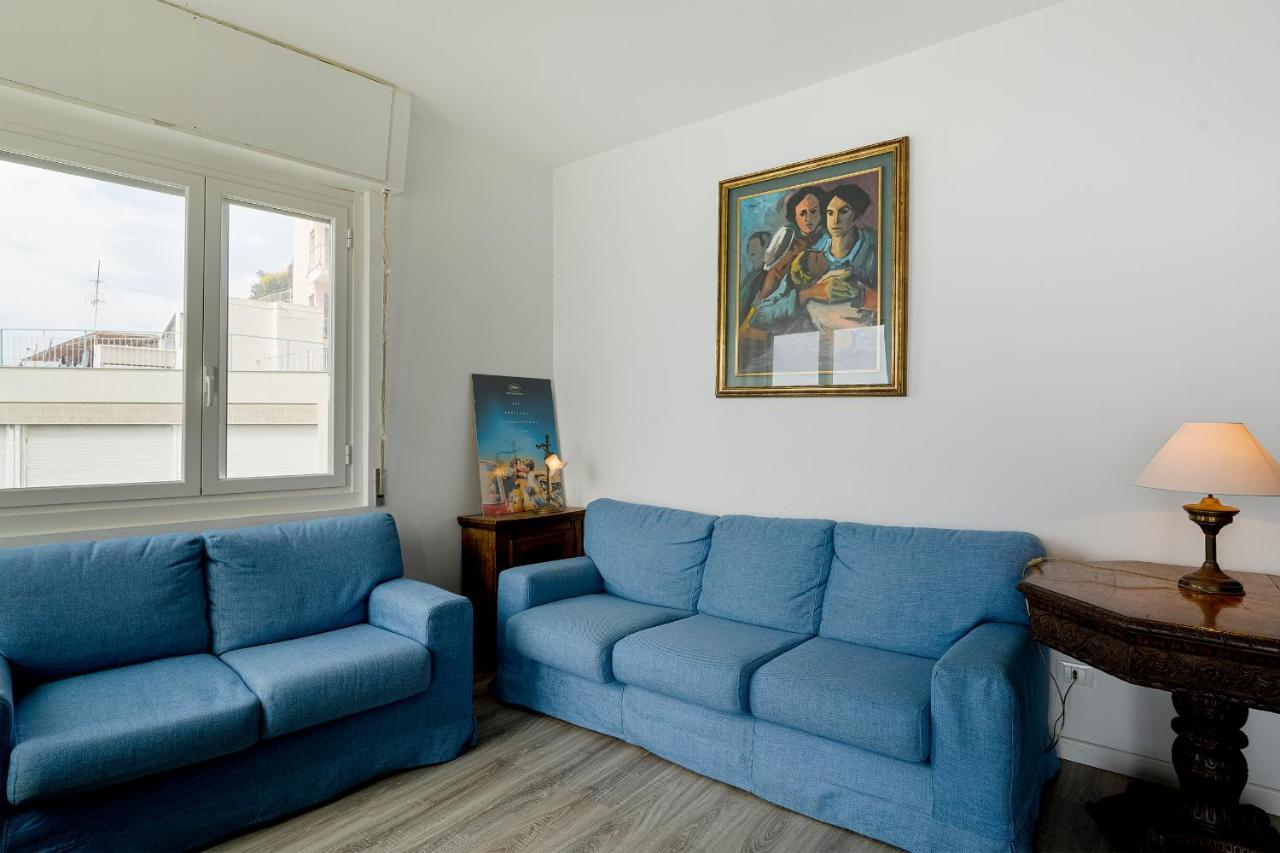 Appartamento Vista Mare Con Due Camere - Two-Bedroom Apartment With Sea View Sanremo Dış mekan fotoğraf